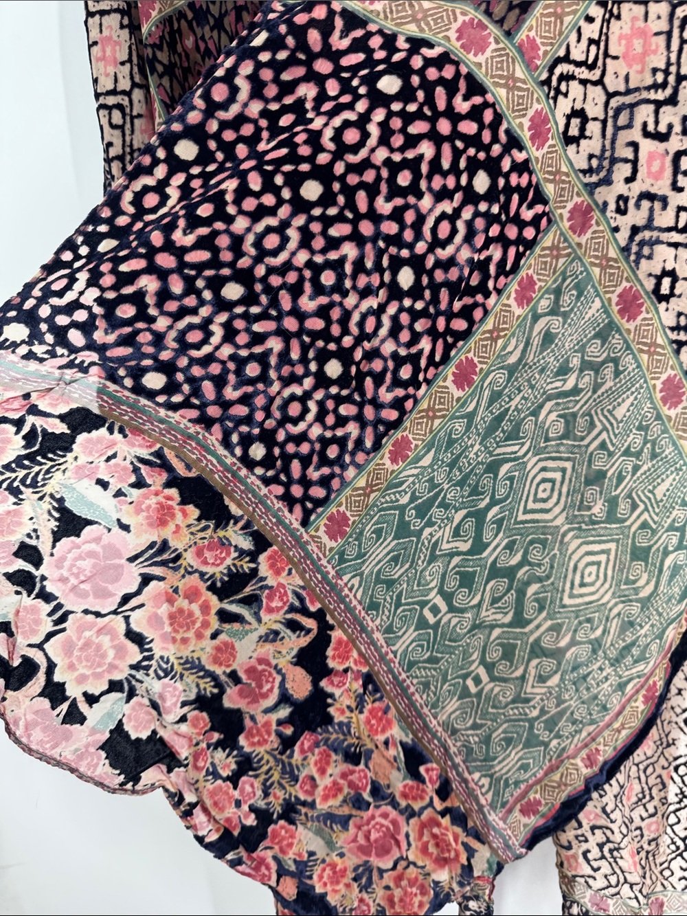 Anthropologie Akemi + Kin Boho Kimono Floral Patchwork Multicolor Flowy Duster - Picture 8 of 13